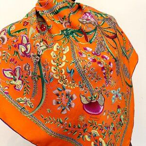 Display #1 Gucci Multicolor Floral Silk Scarf